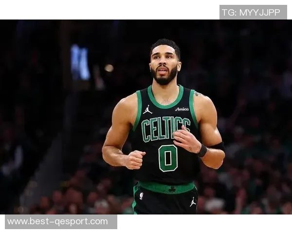 东部第二的荣耀与困惑塔图姆每日思考复出是否明智 东部第二的荣耀与困惑塔图姆每日思考复出是否明智